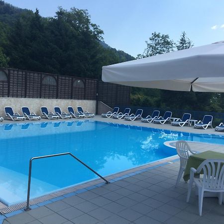 Hotel Scarano Levico Terme Exterior photo
